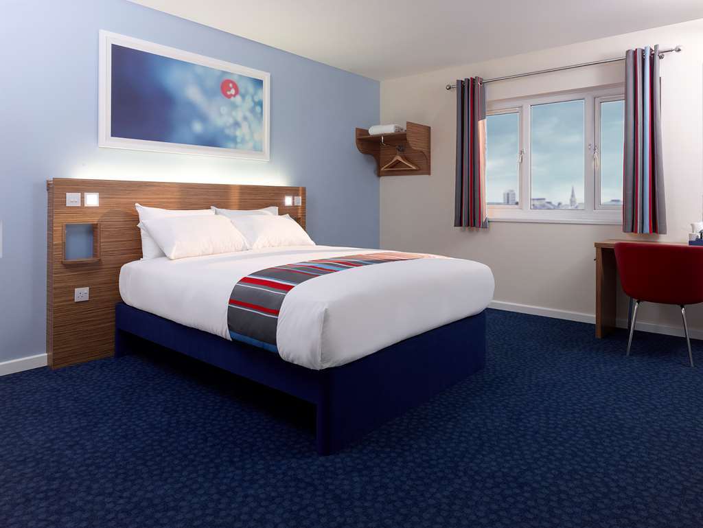 Travelodge Reading Whitley Zimmer foto