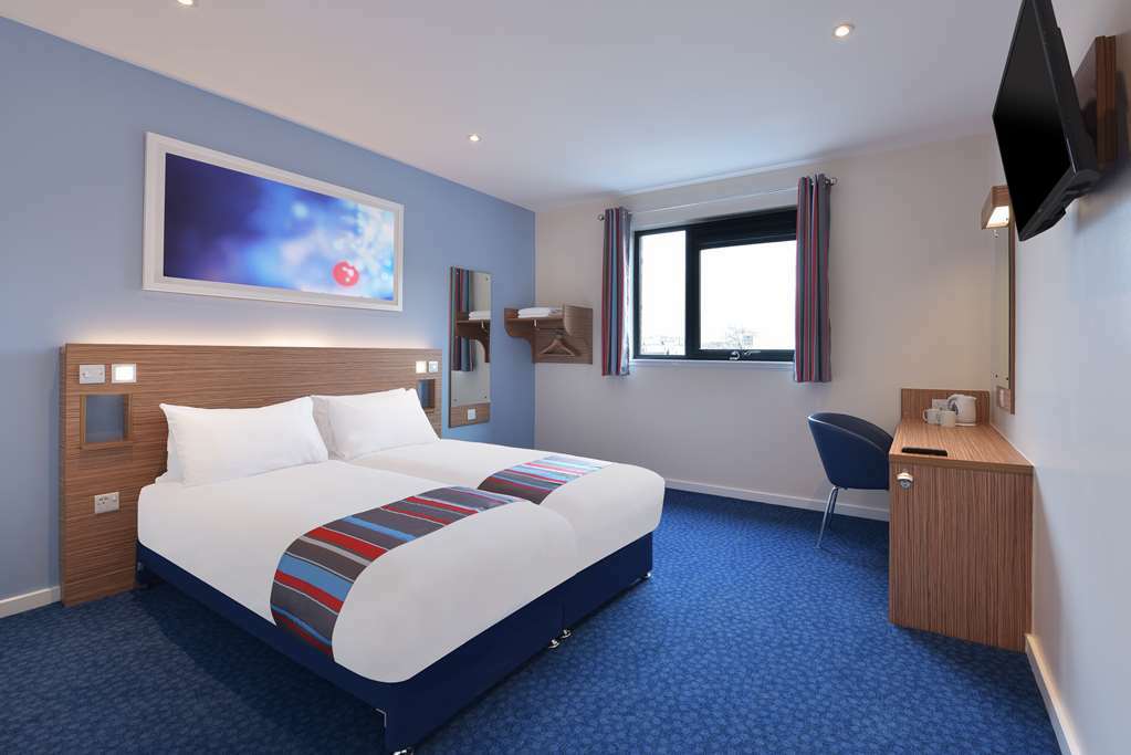 Travelodge Reading Whitley Zimmer foto